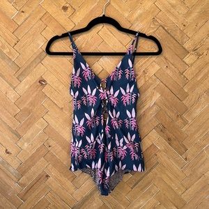 Acacia Kokomo One Piece